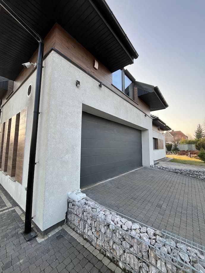 Mycie elewacji 2 przed realizacją