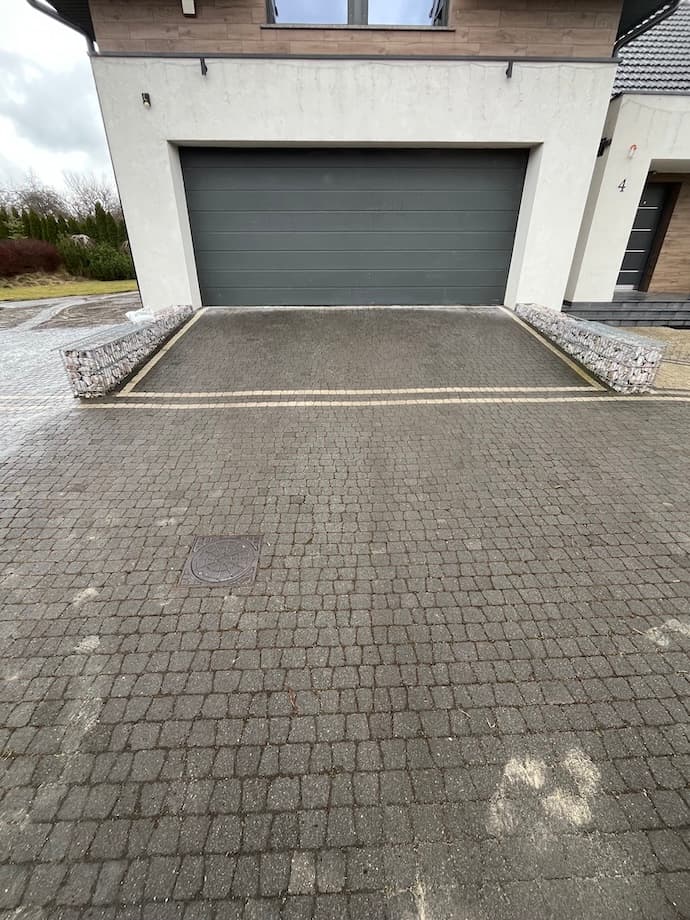 Czyszczenie kostki brukowej 8 przed realizacją